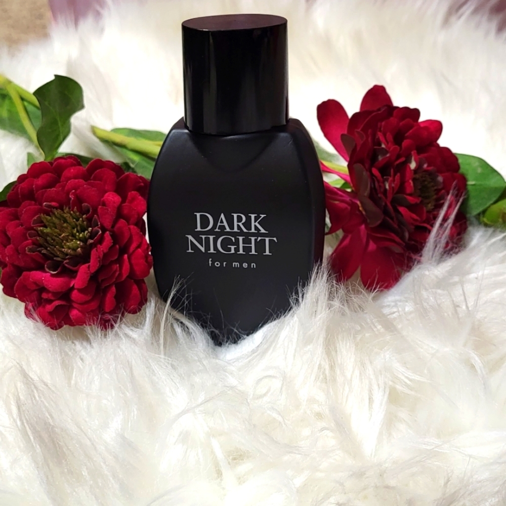 DARK NIGHT .Toilette for men .